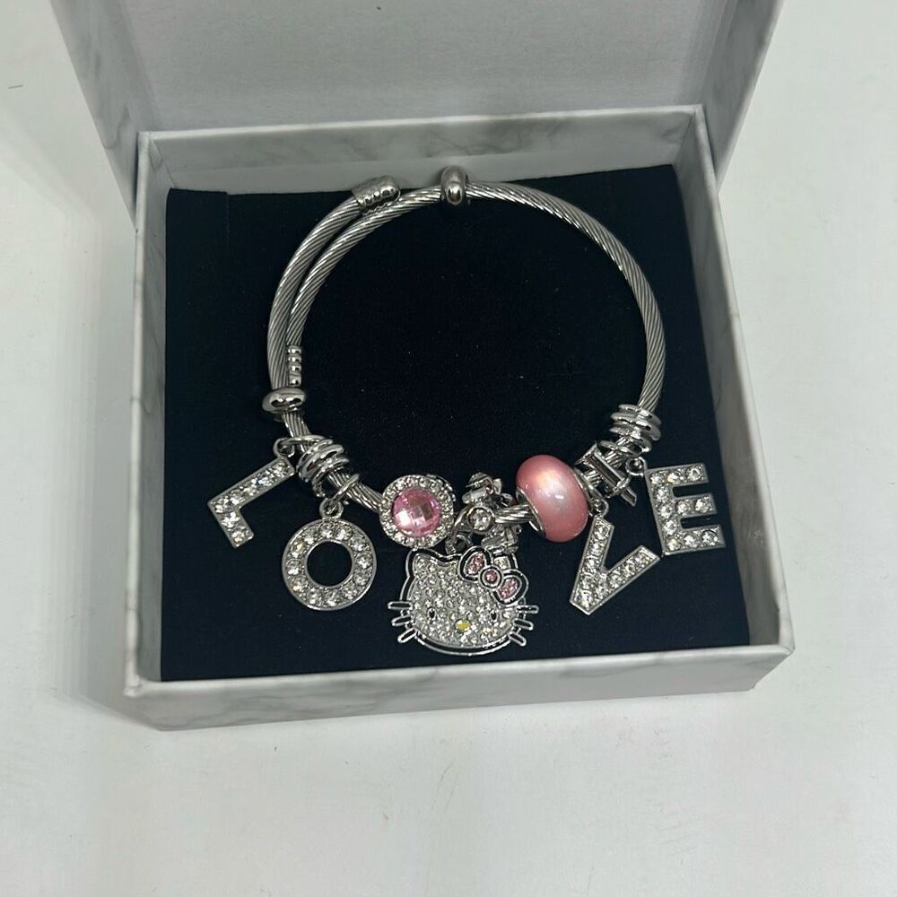 Sanrio Hello Kitty Girls Women’s Charm Bracelet Love